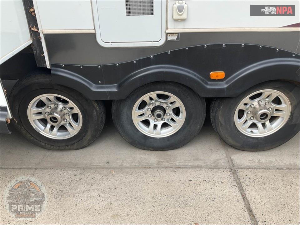 2011 Keystone Rv M-4014 LEV - RAPTOR TOY HAULER TOY HAULER SERIES — фото 50