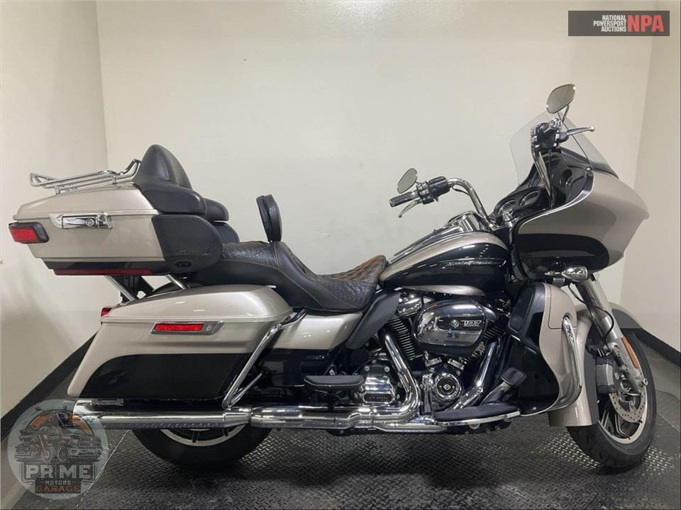 2018 Harley-Davidson FLTRU ROAD GLIDE ULTRA — фото 1