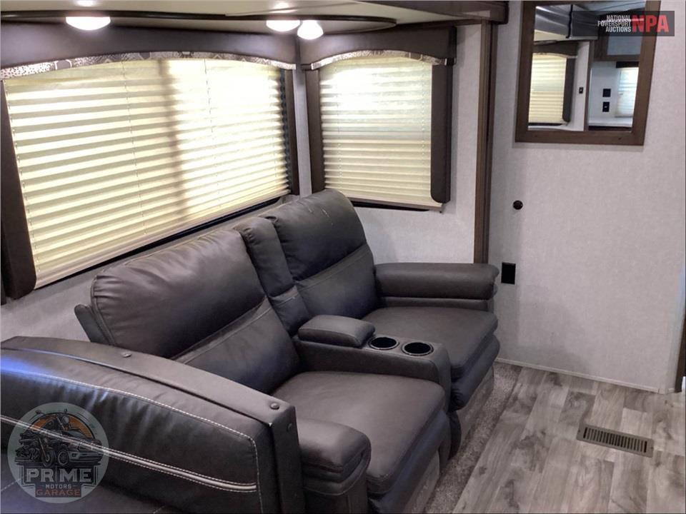 2020 Keystone Rv M-30 RKD - COUGAR SERIES — фото 12