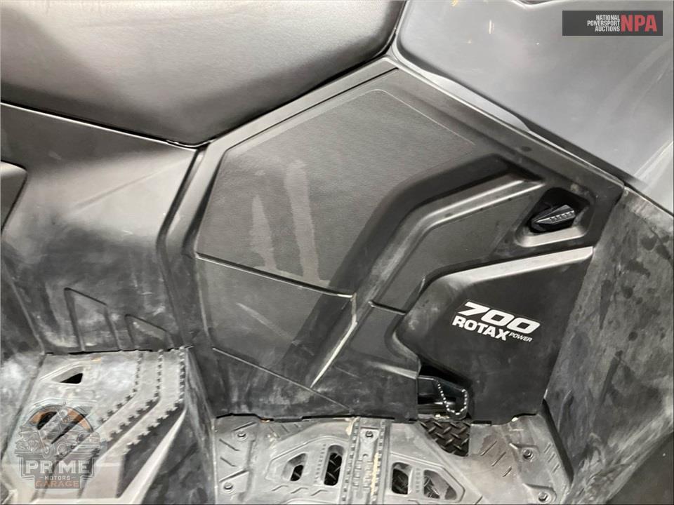 2023 Can-Am OUTLANDER MAX DPS 700 — фото 7