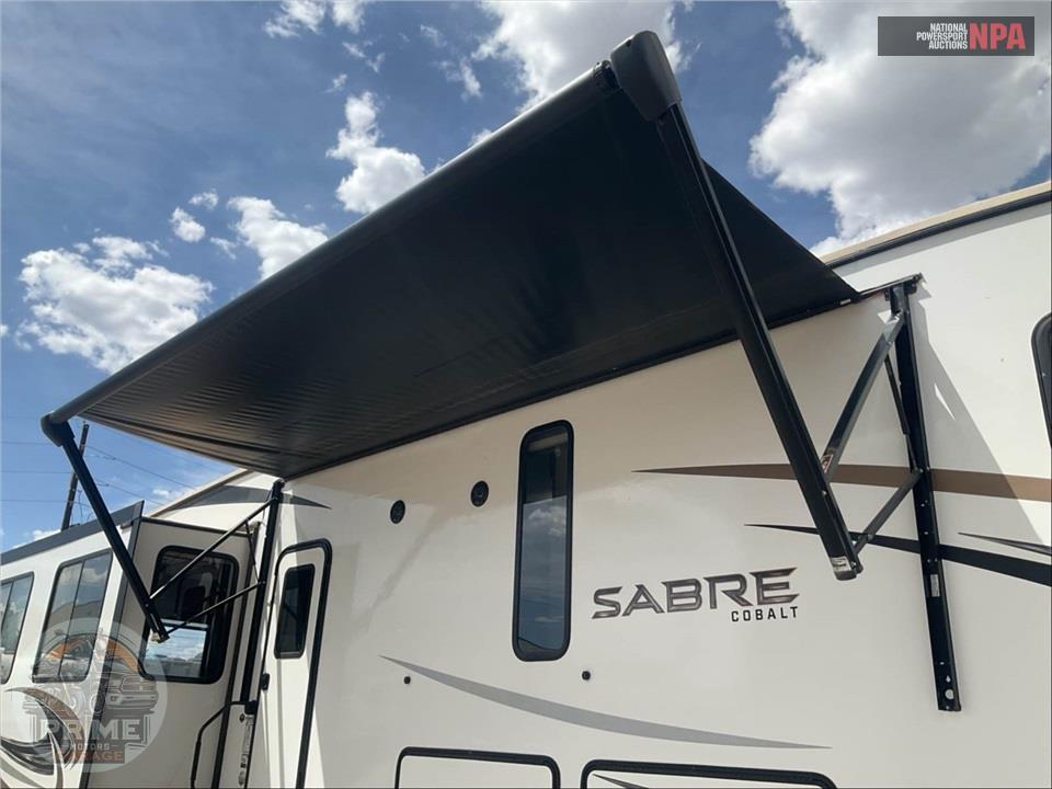 2022 Sabre By Forest River M-36BHQ - FIFTH WHEEL SERIES — фото 28
