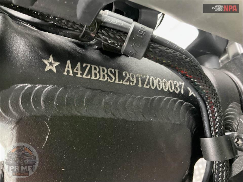 2026 Zero Motorcycles XB — фото 13