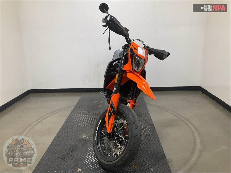 2022 Ktm 690 SMC R — фото 2