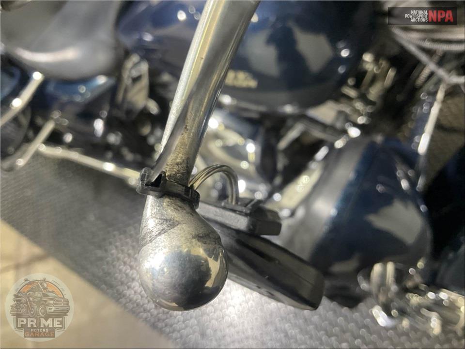 2016 Harley-Davidson FLHTCUL ULTRA CLASSIC LOW — фото 36