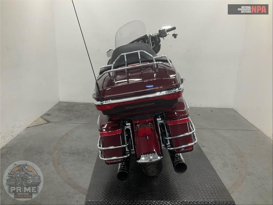 2017 Harley-Davidson FLHTK ULTRA LIMITED — фото 4