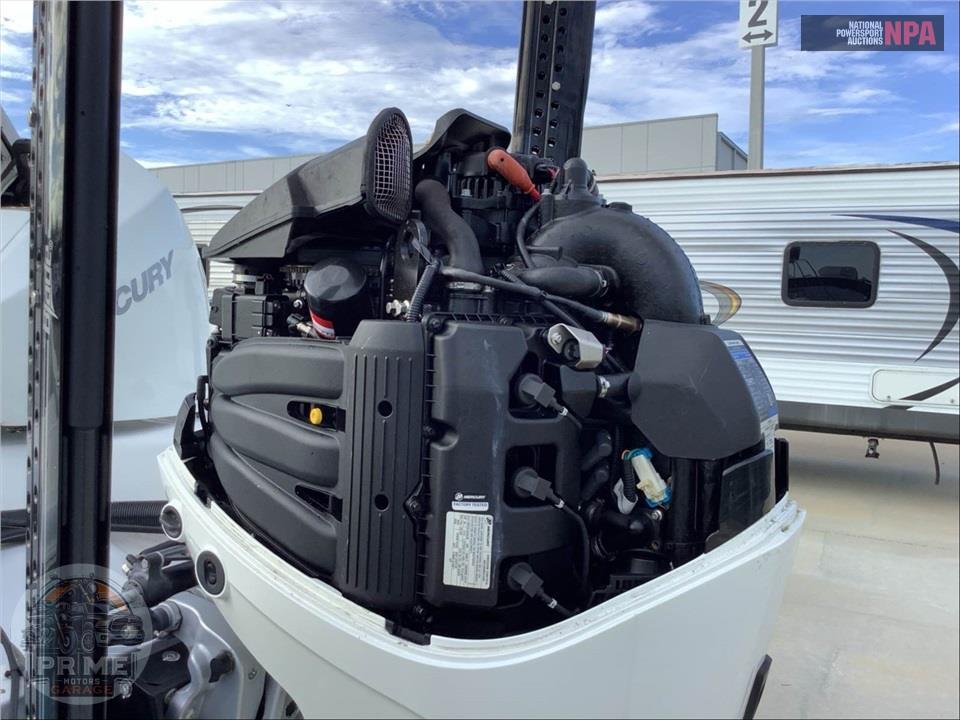 2021 Sea Pro 228 W/HARDTOP(*) BAY SERIES L=23/E=200HP MERCURY OB — фото 8