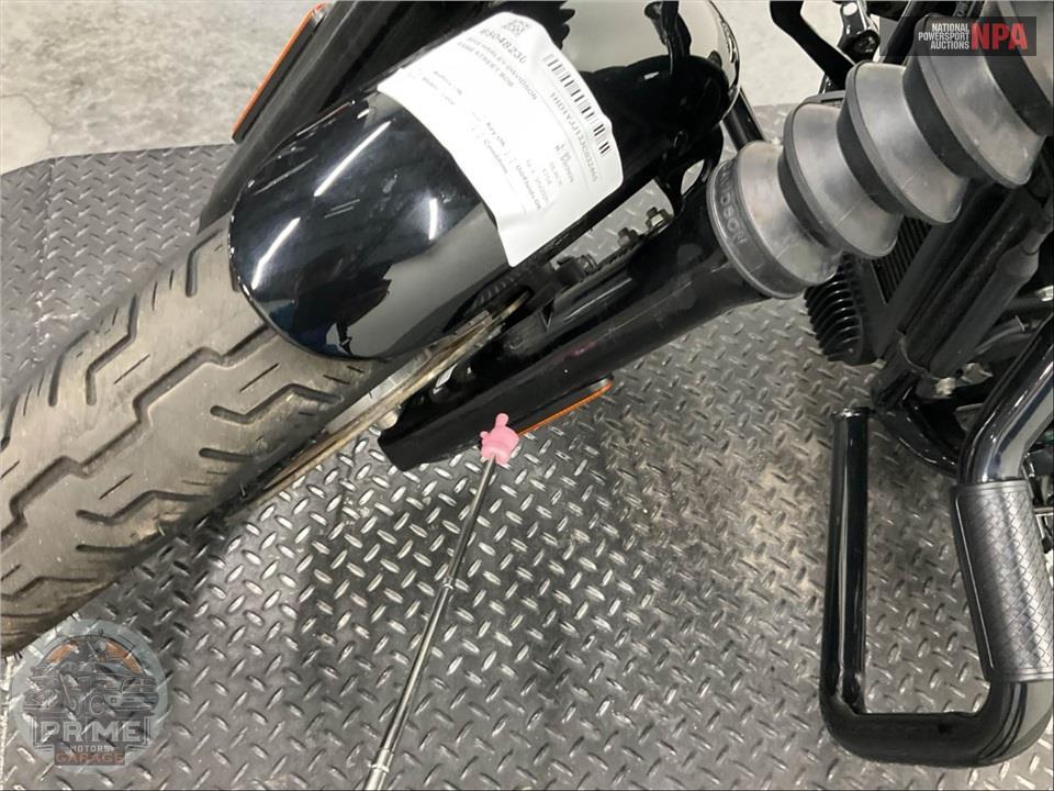 2018 Harley-Davidson FXBB STREET BOB — фото 19