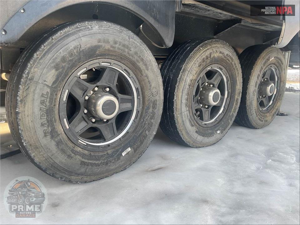 2019 Keystone Rv M-424 - FUZION TOY HAULER TOY HAULER SERIES — фото 47