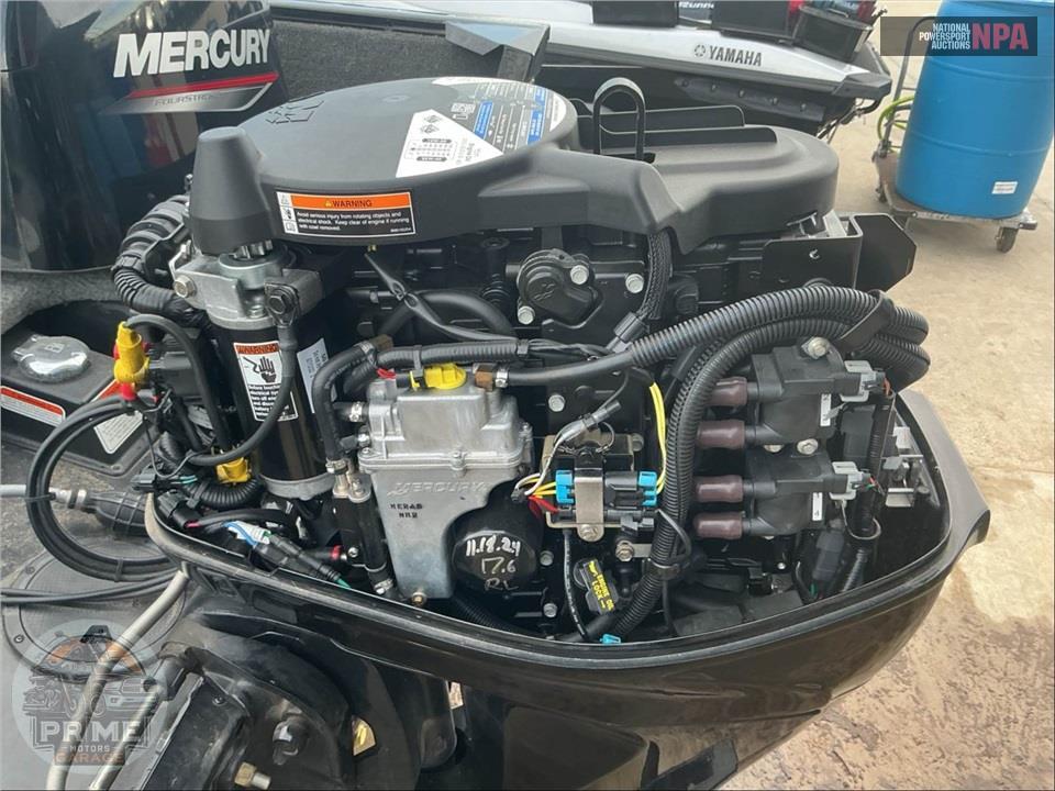 2024 Tracker Marine PRO GUIDE V-16 WT(**) L=17/E=1 60HP MERC OB — фото 8