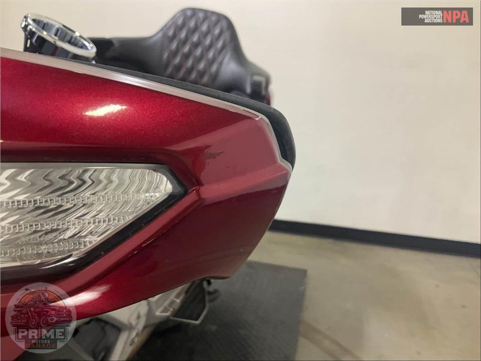 2018 Honda GL1800 GOLDWING TOUR (RED) — фото 40