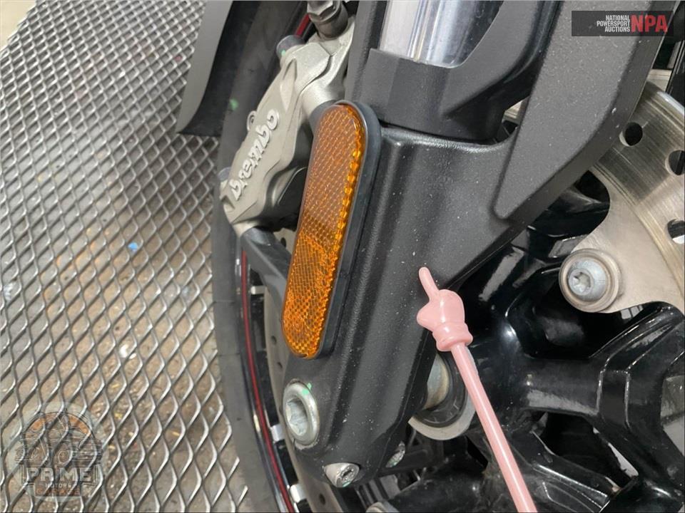 2020 Indian Motorcycle CHALLENGER DARK HORSE SMOKE (BLACK) — фото 26