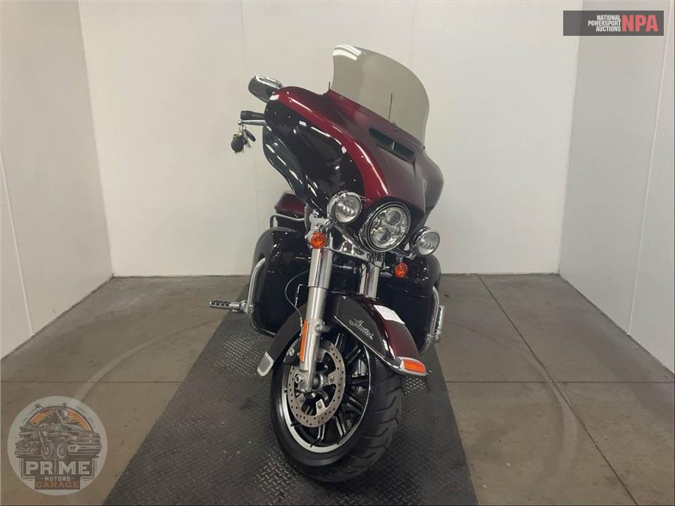 2015 Harley-Davidson FLHTK ELECTRA GLIDE ULTRA LIMITED — фото 2