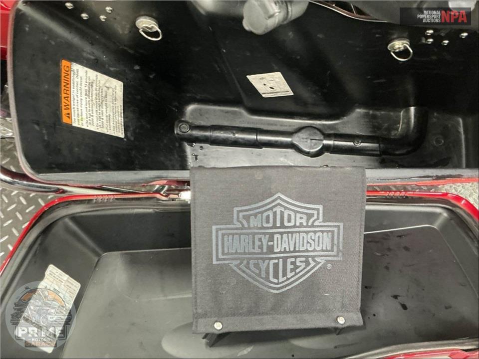 2013 Harley-Davidson FLHTK ELECTRA GLIDE UL LI — фото 25