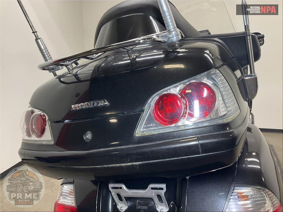 2010 Honda GL1800HPMA GOLDWING — фото 29