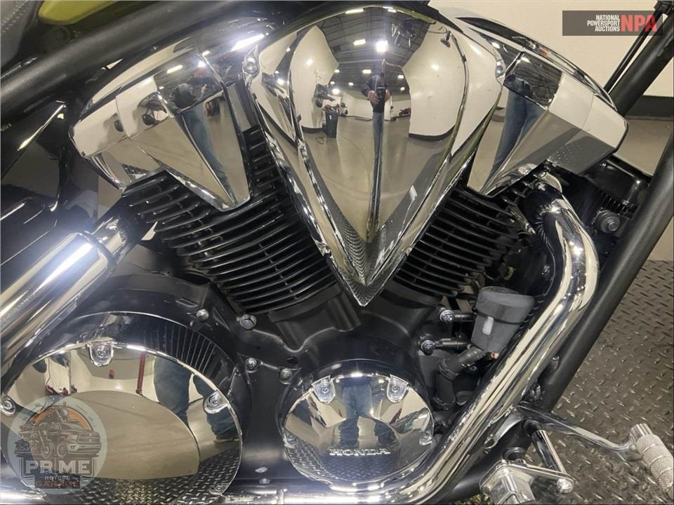 2024 Honda VT1300CXA FURY — фото 7