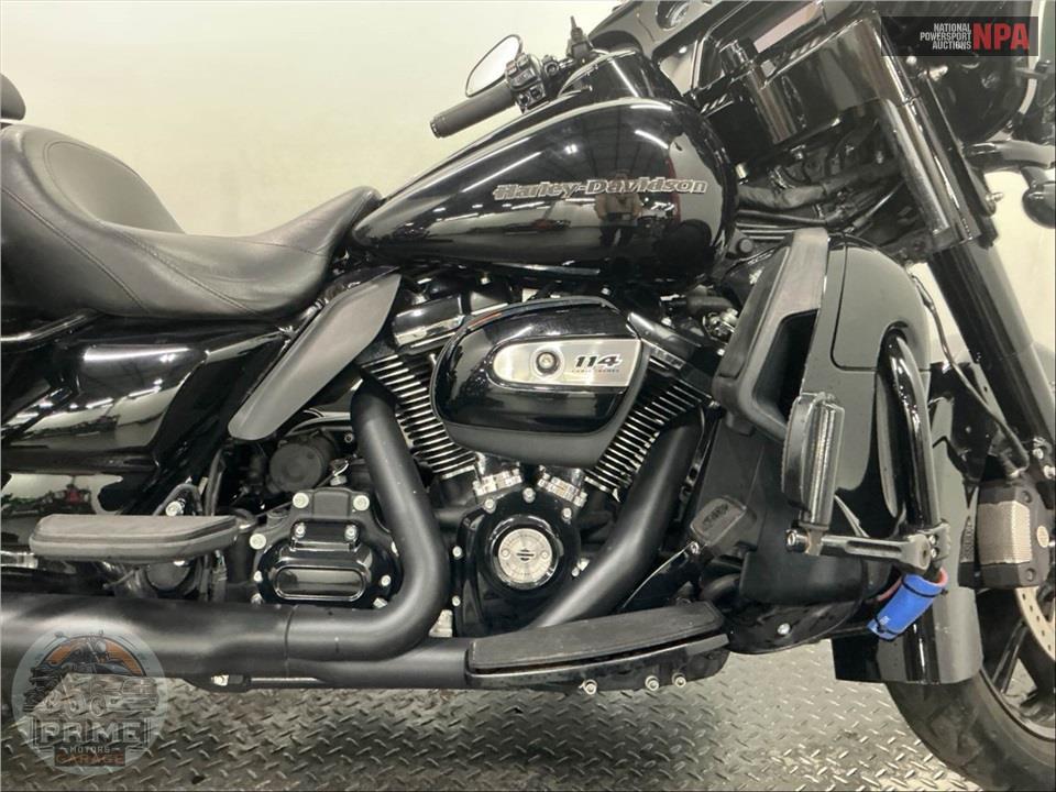2022 Harley-Davidson FLHTK ULTRA LIMITED — фото 6