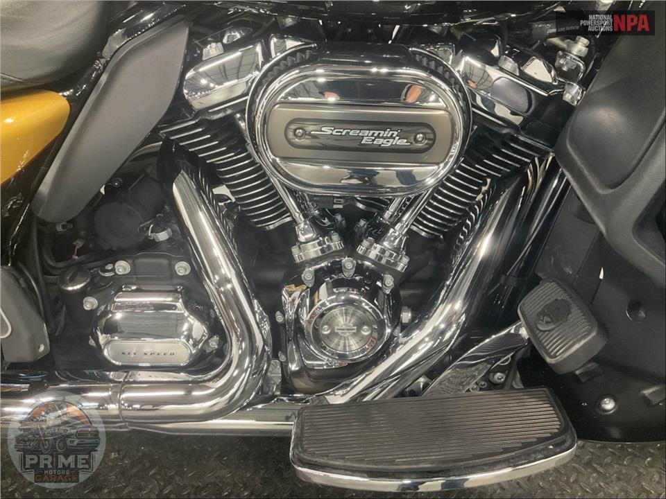 2017 Harley-Davidson FLHTK ULTRA LIMITED — фото 6