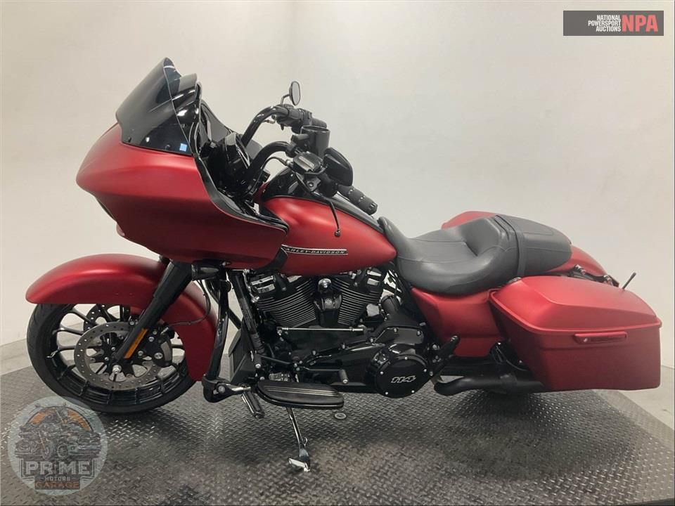 2019 Harley-Davidson FLTRXS ROAD GLIDE SPECIAL — фото 3