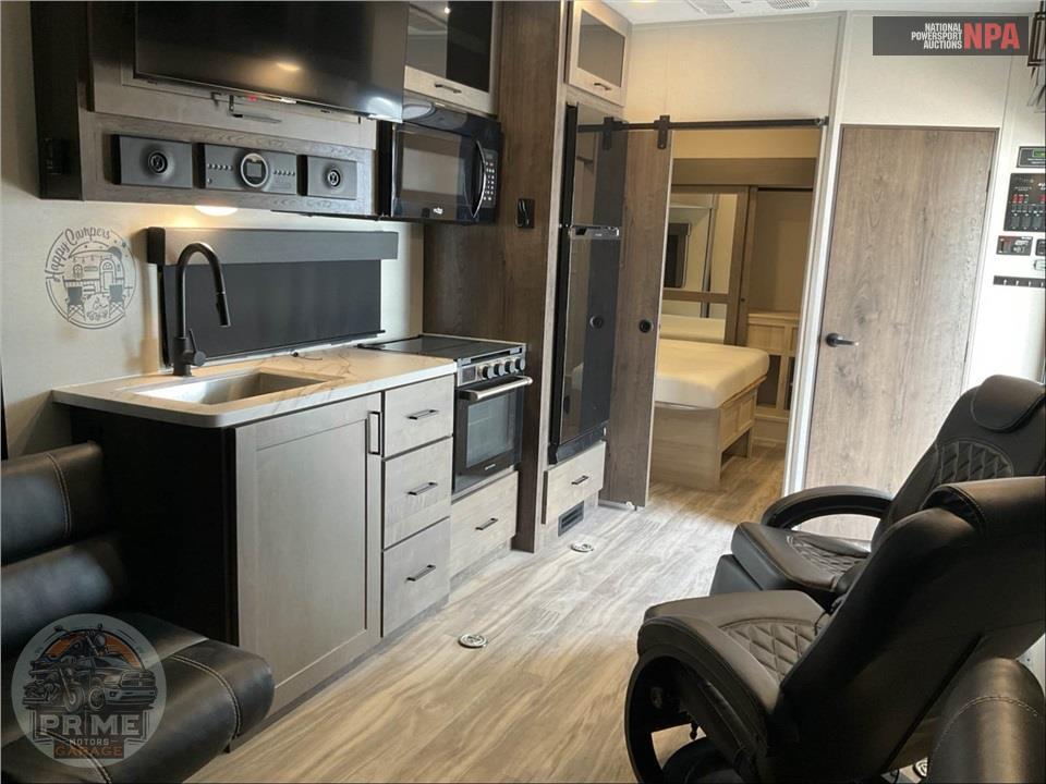 2023 Alliance Rv M-21T15 - VALOR FIFTH WHEEL SERIES — фото 7