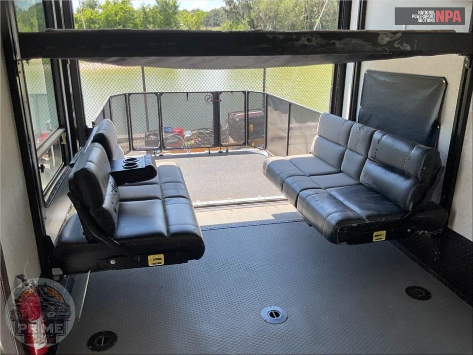 2018 Keystone Rv M-35 - CARBON TOY HAULER SERIES — фото 13