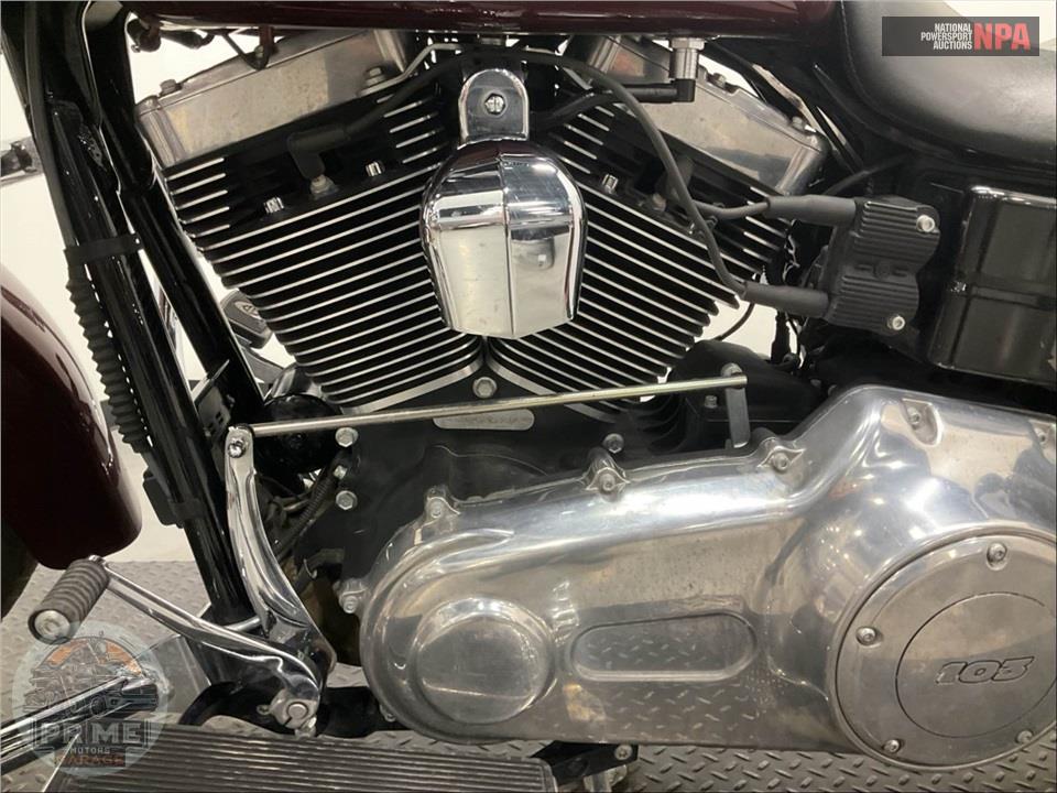 2015 Harley-Davidson FLD-103 DYNA SWITCHBACK — фото 7