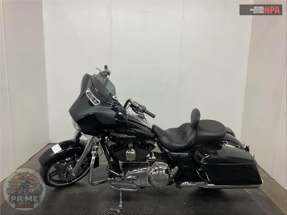 2015 Harley-Davidson FLHX STREET GLIDE — фото 3