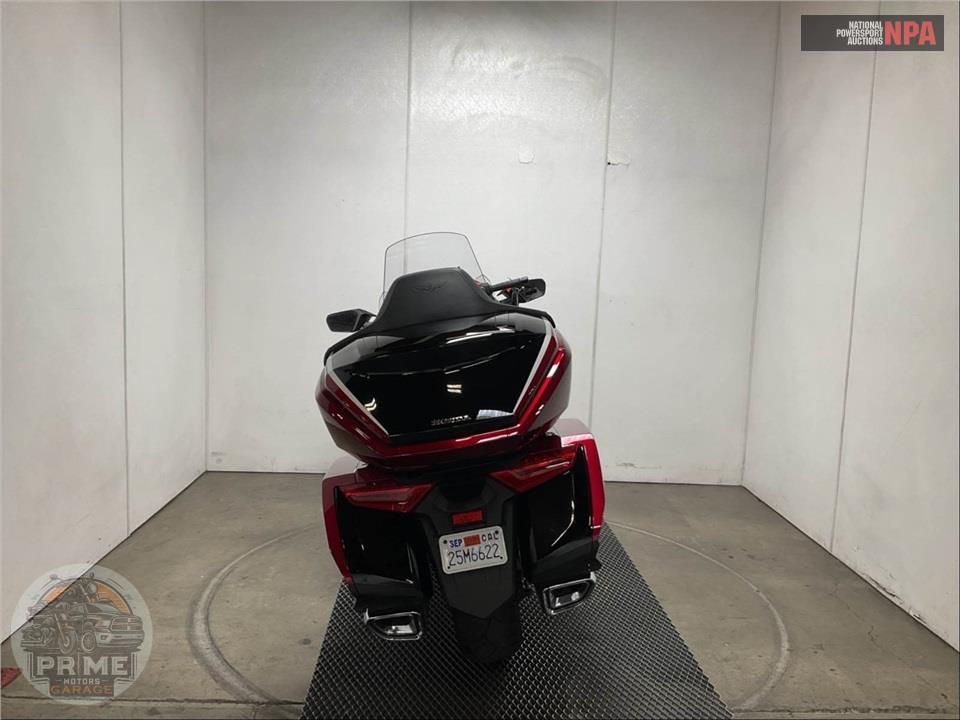 2021 Honda GL1800D GOLDWING TOUR DCT — фото 4