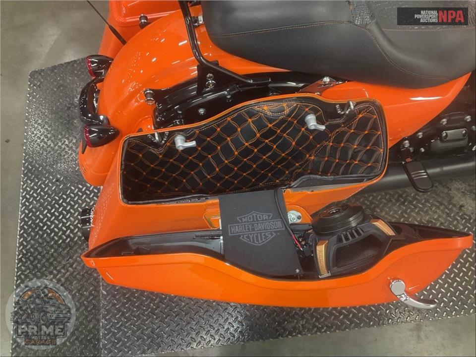 2023 Harley-Davidson FLHXS STREET GLIDE SPECIAL — фото 22