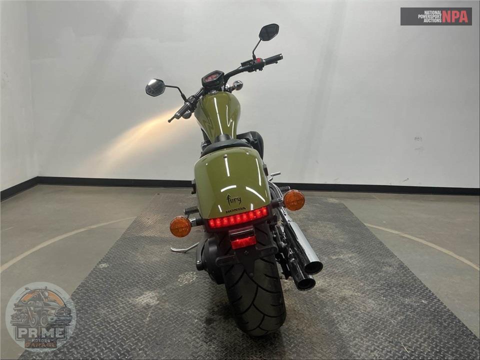 2024 Honda VT1300CXA FURY — фото 4