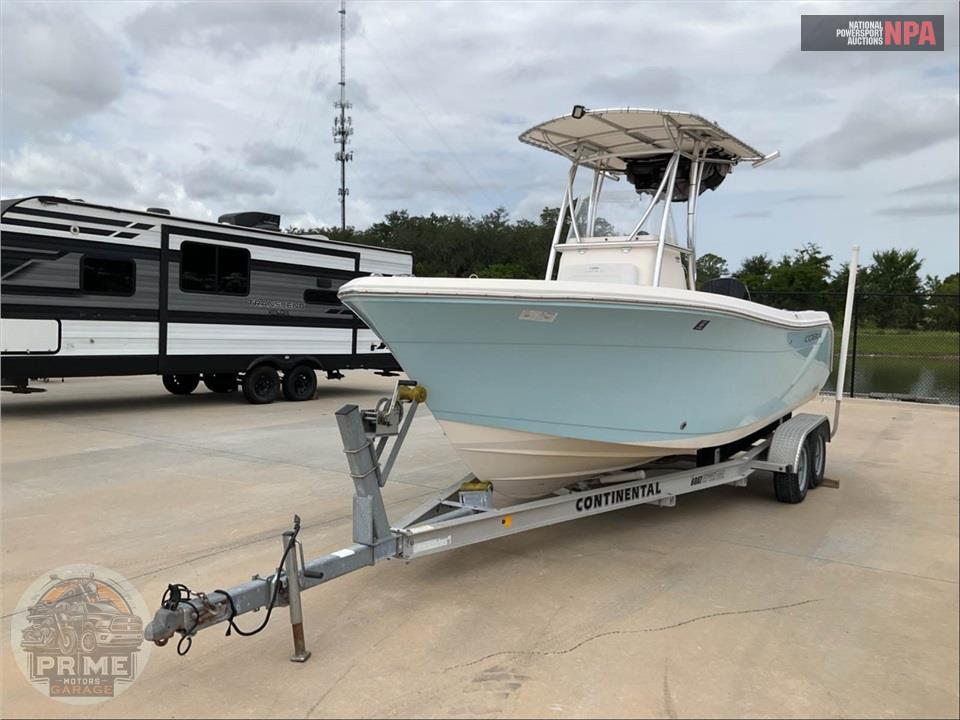 2020 Cobia Boats 220 CC L=22/E=1 150HP YAM OB — фото 2