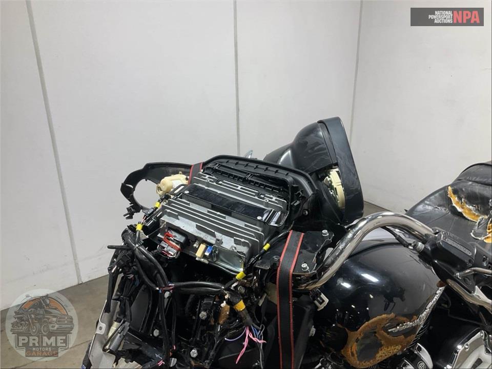 2020 Harley-Davidson FLTRX ROAD GLIDE — фото 16