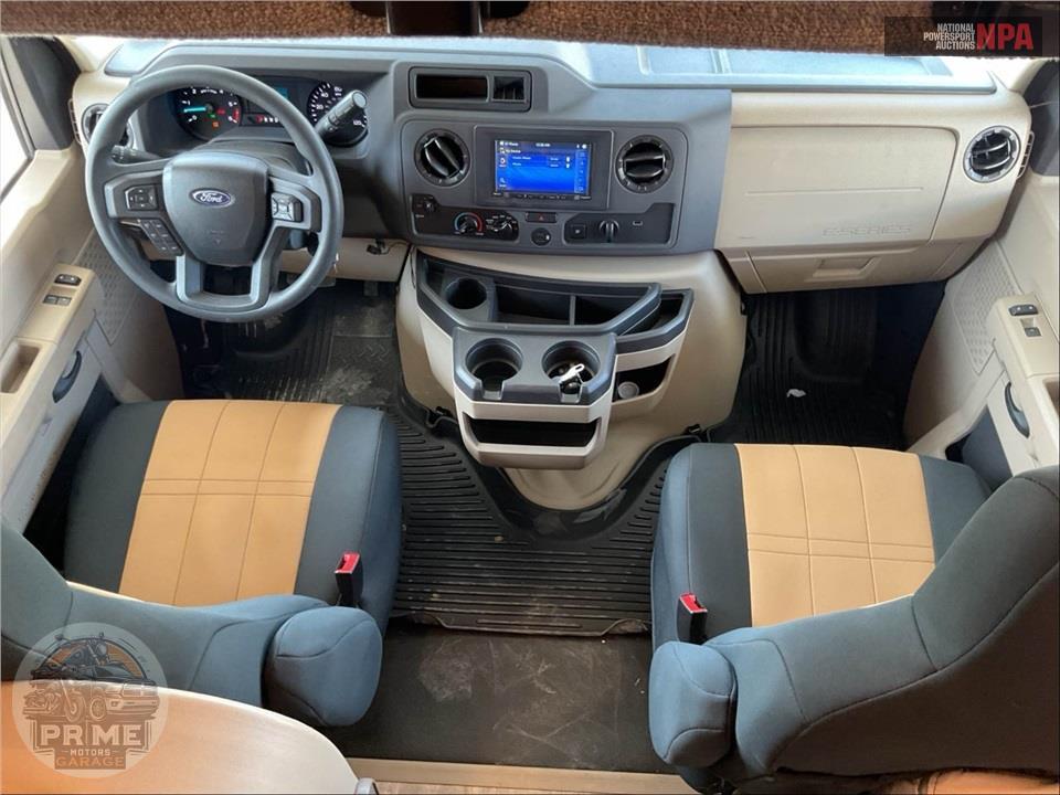 2023 Thor Motor Coach M-28A E450-V8 - CHATEAU SERIES — фото 14