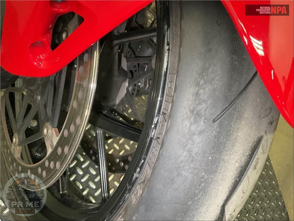 2018 Ducati PANIGALE V4 — фото 16