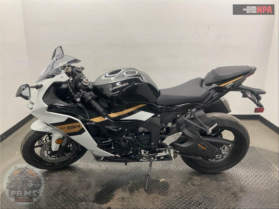 2026 Kawasaki NINJA ZX-6R ABS — фото 3