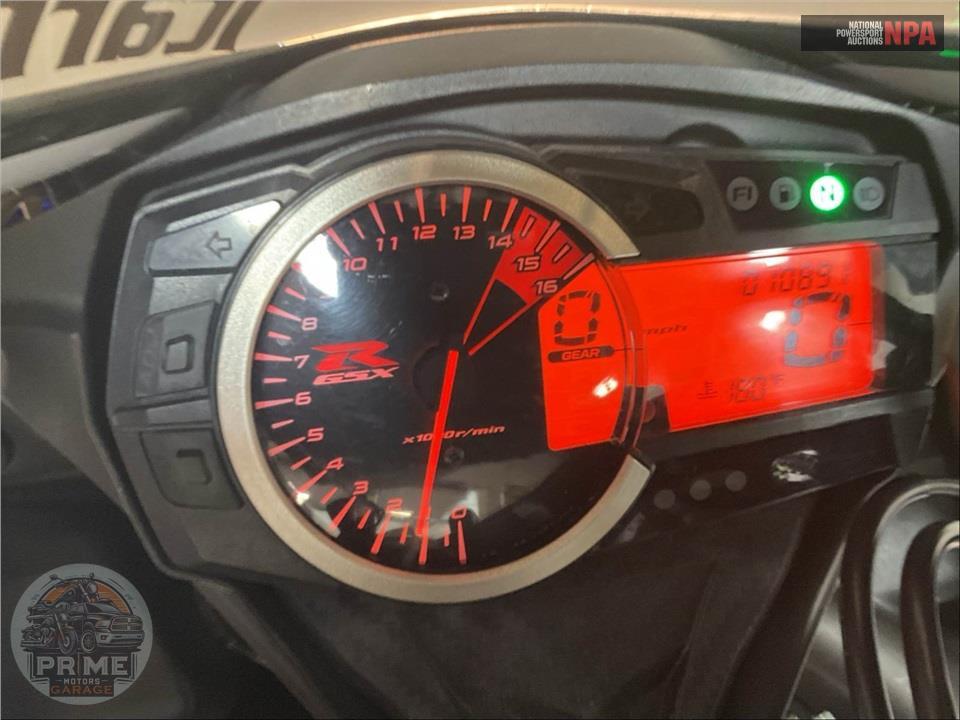 2011 Suzuki GSX-R750L1 — фото 5