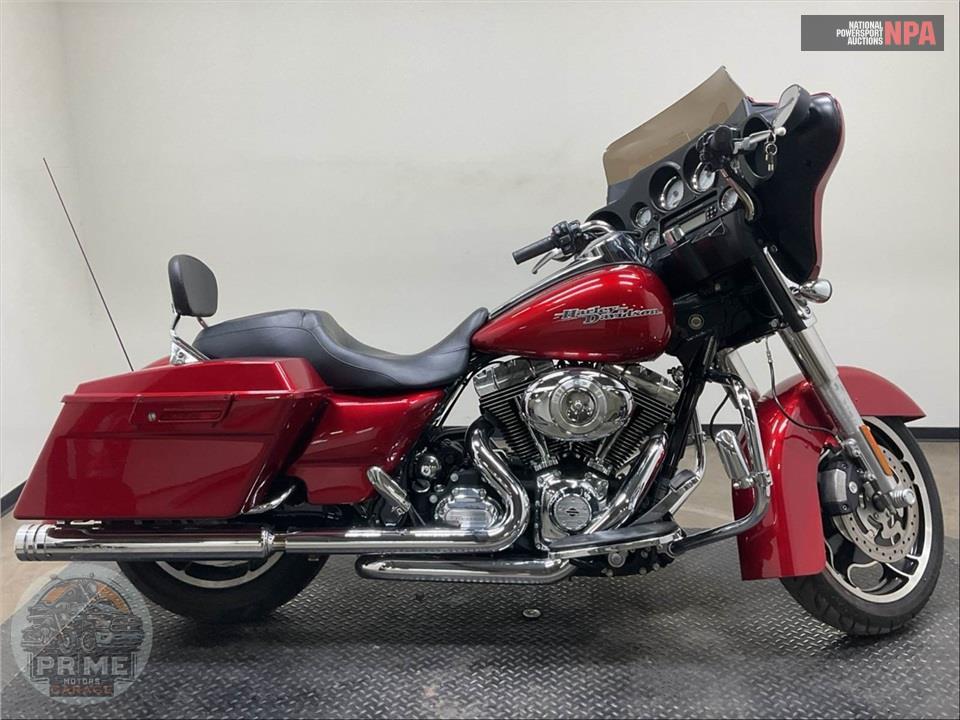2013 HARLEY-DAVIDSON FLHX STREET GLIDE