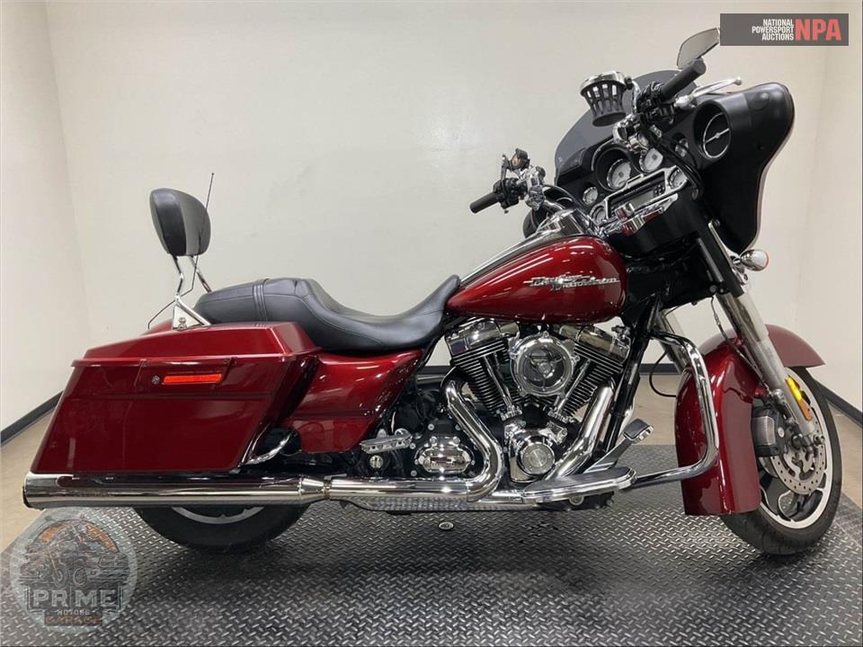 2010 Harley-Davidson FLHX STREET GLIDE — фото 1