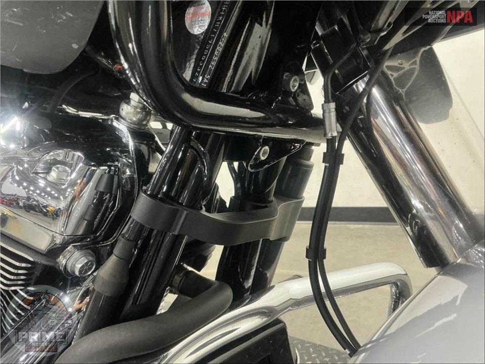 2025 Harley-Davidson FLTRX ROAD GLIDE — фото 11