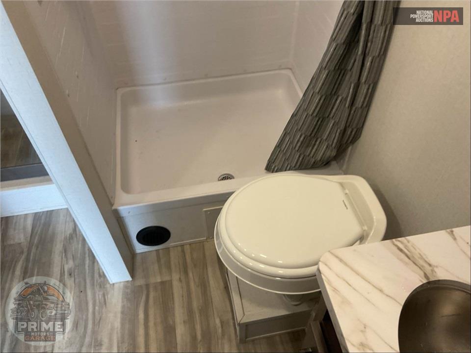 2023 Alliance Rv M-21T15 - VALOR FIFTH WHEEL SERIES — фото 22
