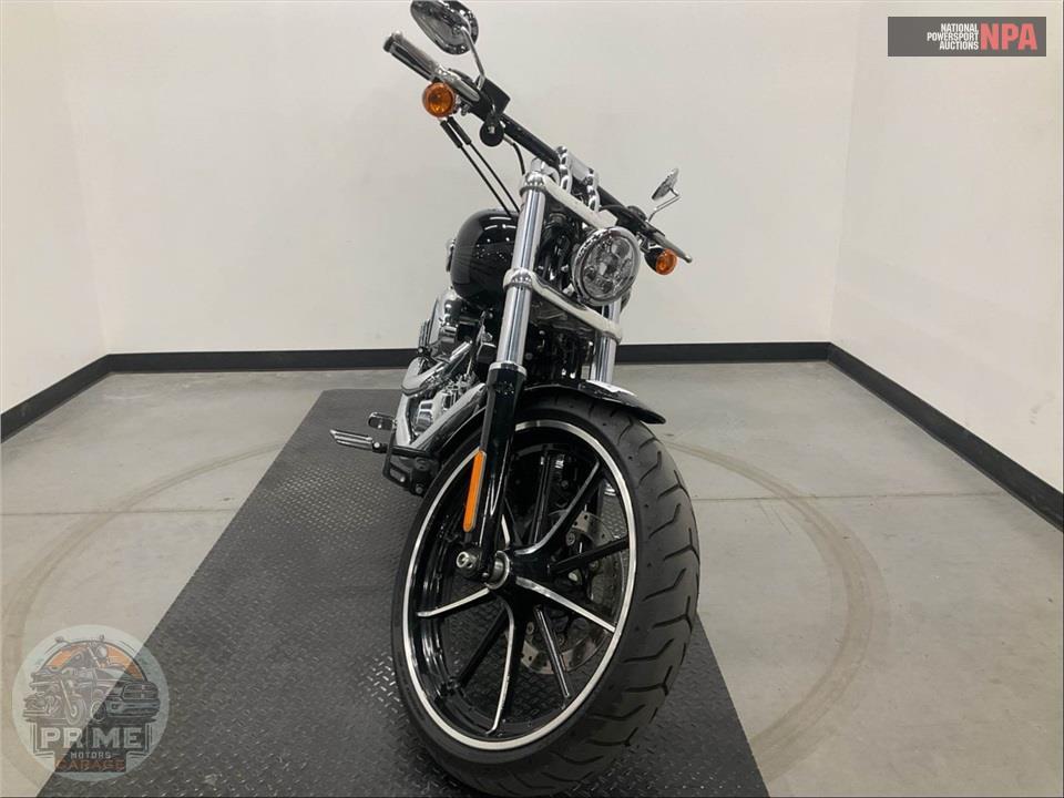 2015 Harley-Davidson FXSB BREAKOUT — фото 2