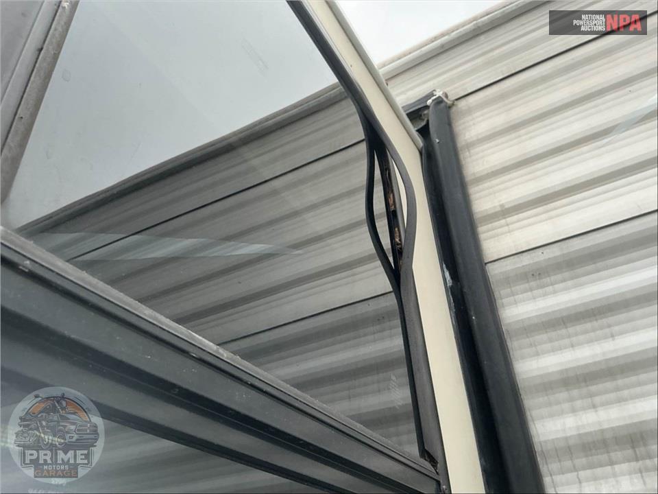 2014 Crossroads Rv M-31 SB - ZINGER REZERVE SERIES — фото 37