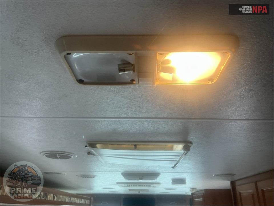 2004 Coachmen M-340 MBS-FORD (**) LIBERTY OLD GLORY SERIES — фото 45