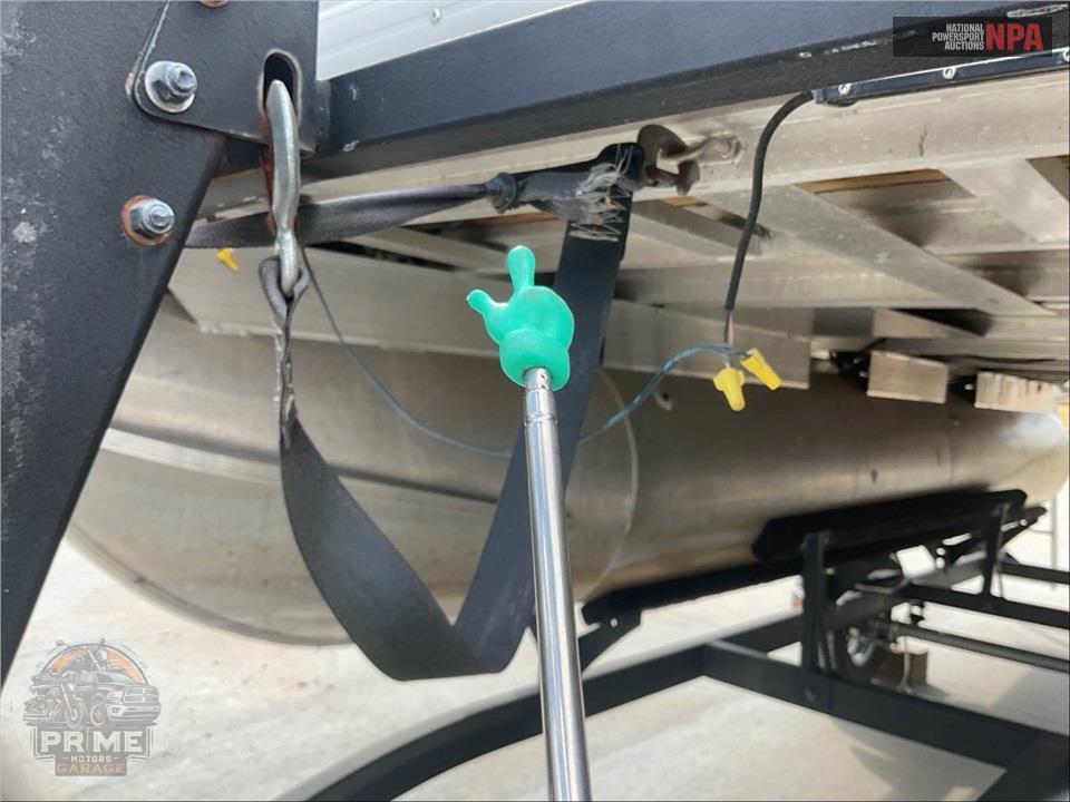 2021 Tracker Marine BASS BUGGY 16 XL SUN TRACKER SERIES L=18/E=1-50HP MERCURY OB — фото 52