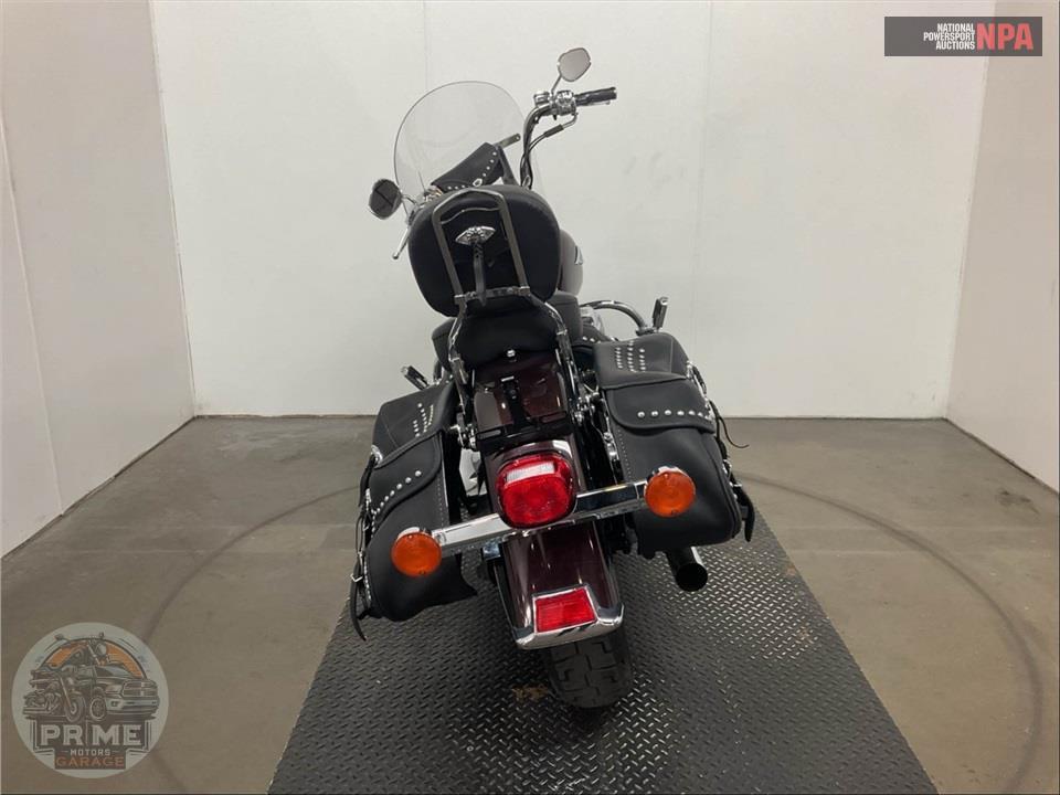 2011 Harley-Davidson FLSTC HRTG SFTL CLSC — фото 4