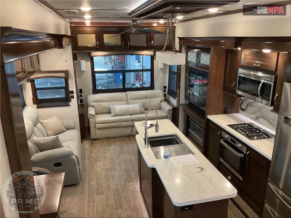 2019 Redwood Rv M-3901 WB - FIFTH WHEEL SERIES — фото 6
