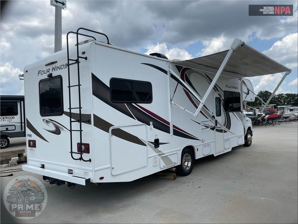 2020 Thor Motor Coach M-31W E450-V10 - FOUR WINDS SERIES — фото 3