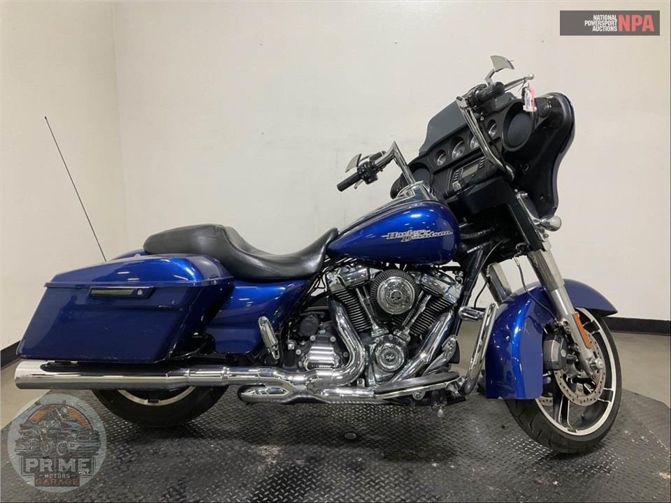 2017 Harley-Davidson FLHX STREET GLIDE — фото 1