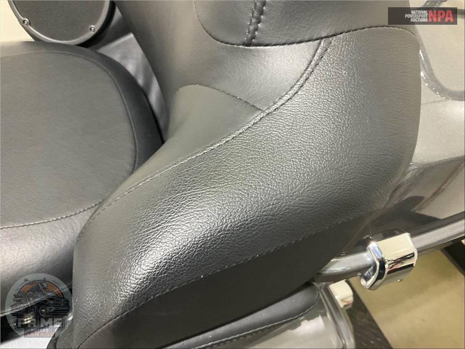 2022 Harley-Davidson FLHTK ULTRA LIMITED — фото 31