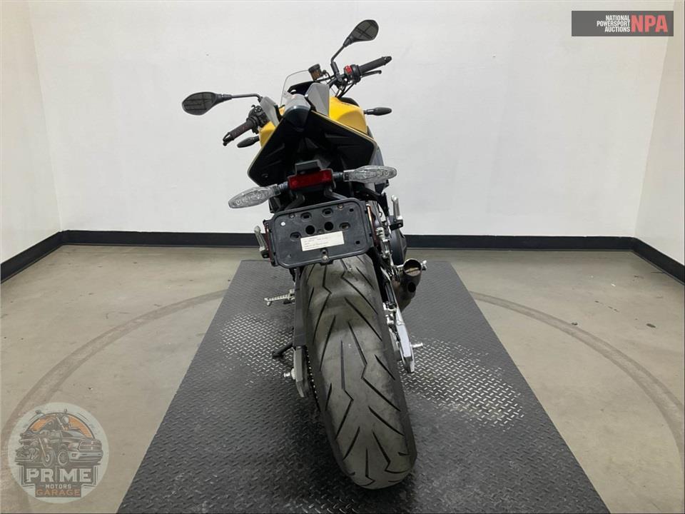 2026 Aprilia TUONO V4 1100 SCORPION — фото 4