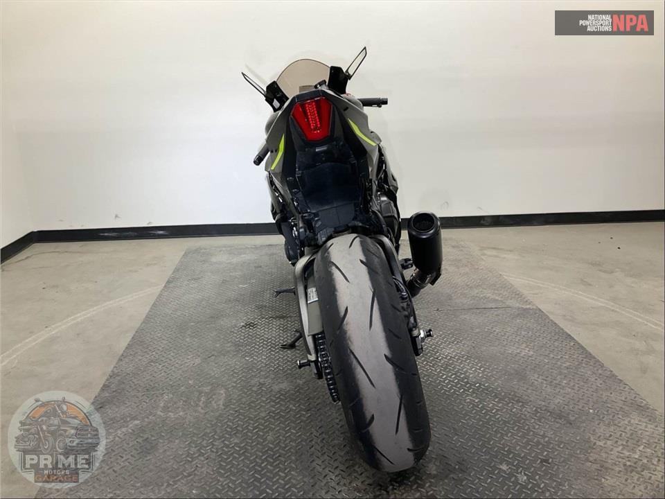 2023 Suzuki GSX-R1000RAM3 (ABS) — фото 4